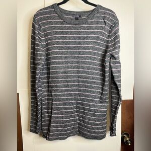 Bitten by Sarah Jessica Parker Size XXL Gray and Pink Knit Top